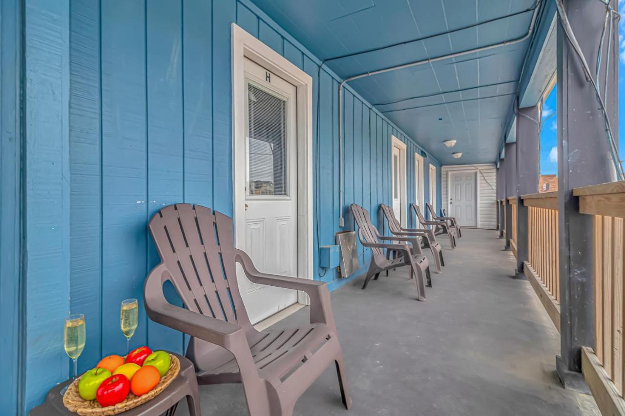 125 Atlantic Avenue Unit G1 - Pet Friendly! Walk To The Beach And Pier! 2Br -1Ba - Sleeps 6 Guests! Миртъл Бийч Екстериор снимка